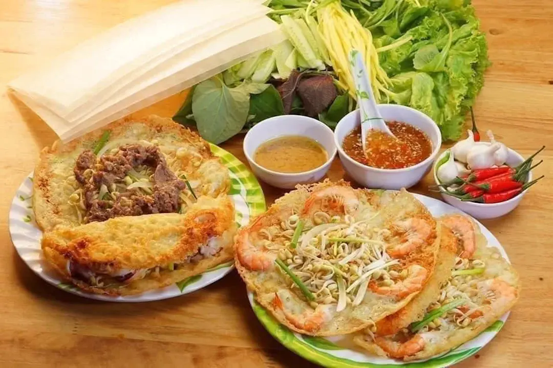 Bánh Xèo: The Crispy Southern Golden Crêpe