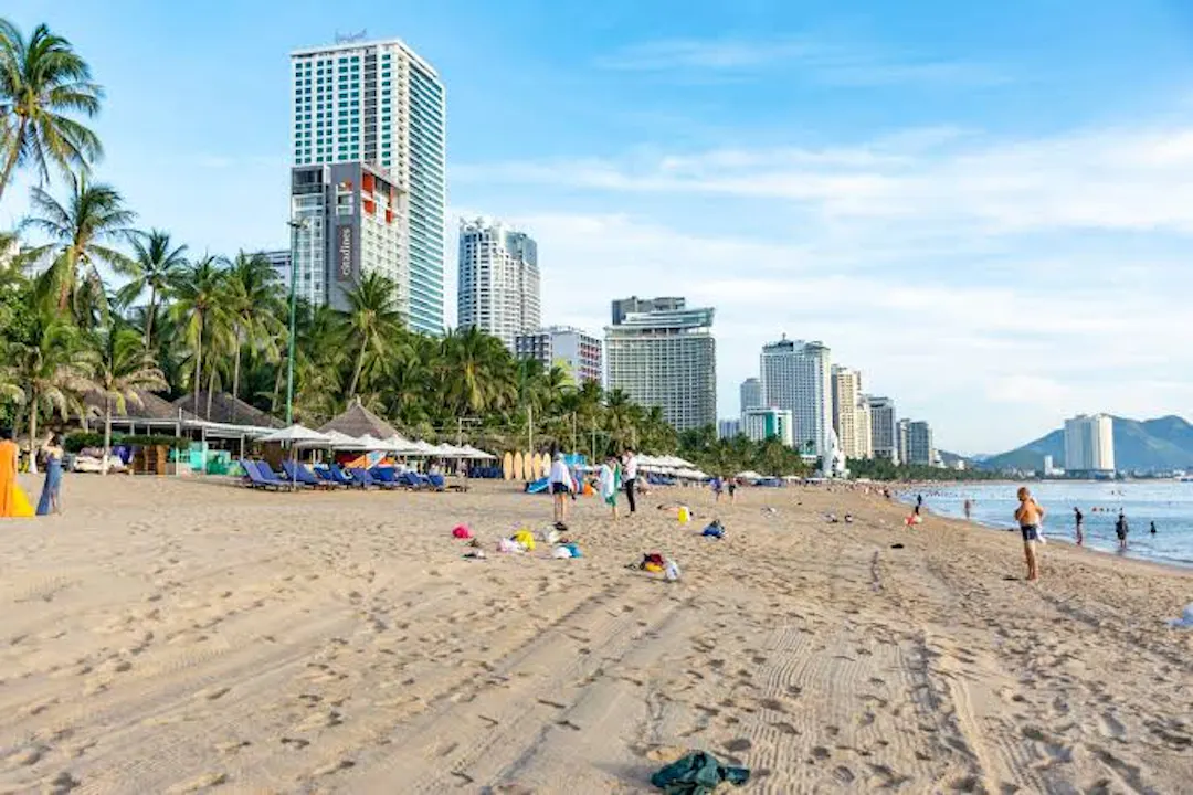 Enjoy Nha Trang's Long City Beach
