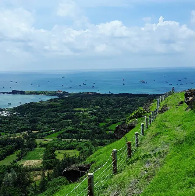Phu Quy Island in Frames – Volcanic Beauty, Clear Seas & Island Life
