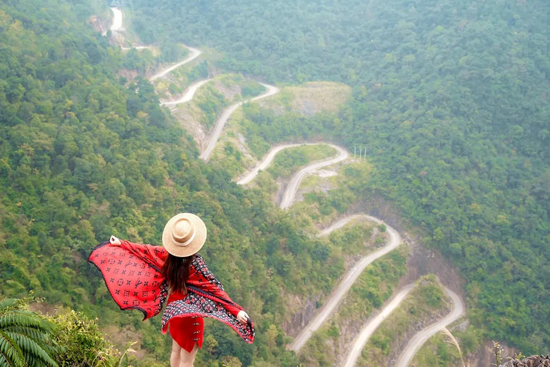 Highland Trekking & Cultural Immersion: Profound Best Things to Do in Cao Bang