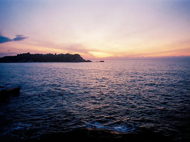Hon Khoai Island Photo Gallery