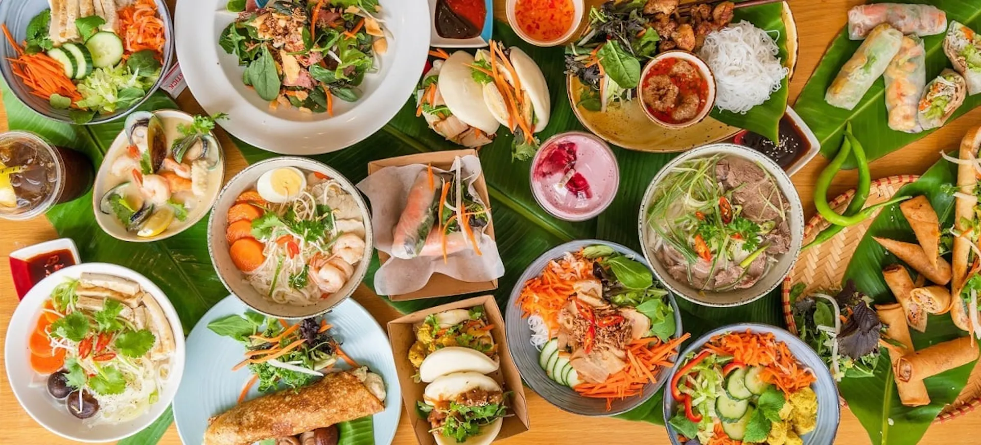 What Food Should I Try in Vietnam? 25 Must-Try Vietnamese Foods