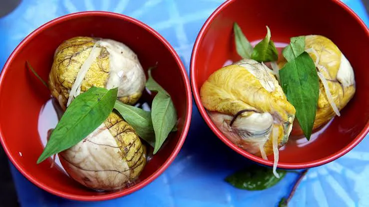 What Does Balut Taste Like? Flavor, Texture & What to Expect