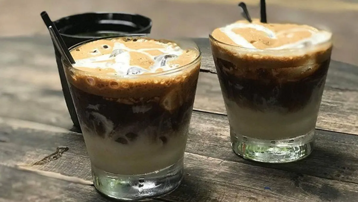 Bac Xiu: A Sweet and Creamy Vietnamese Coffee