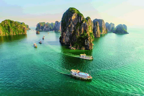 Ha Long Bay