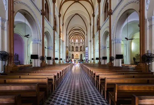 Saigon Notre-Dame Basilica Photo Gallery