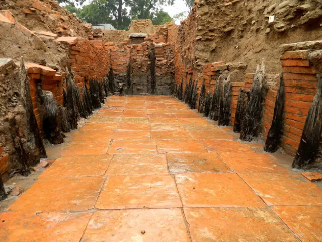 Imperial Citadel of Thang Long Photo Gallery