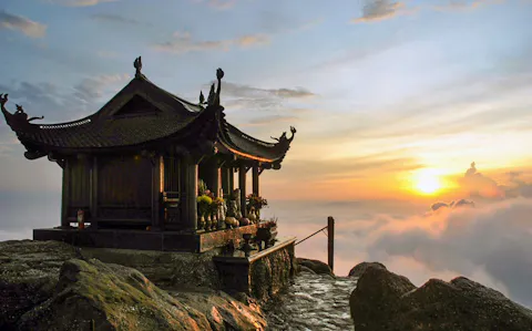 Yen Tu Pagoda