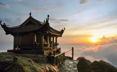 Yen Tu Pagoda