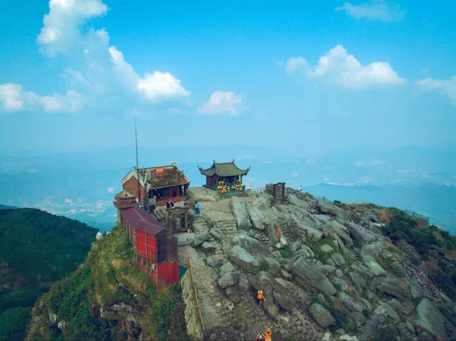 Yen Tu Pagoda in Frames – Sacred Temples, Mountain Landscapes & Spiritual Beauty