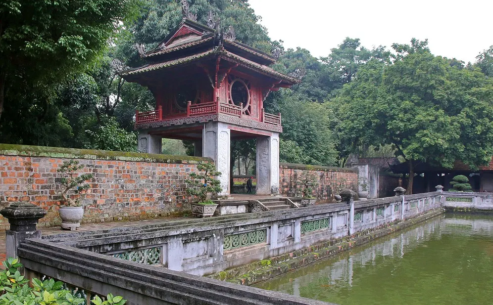 Temple of Literature Photo Gallery