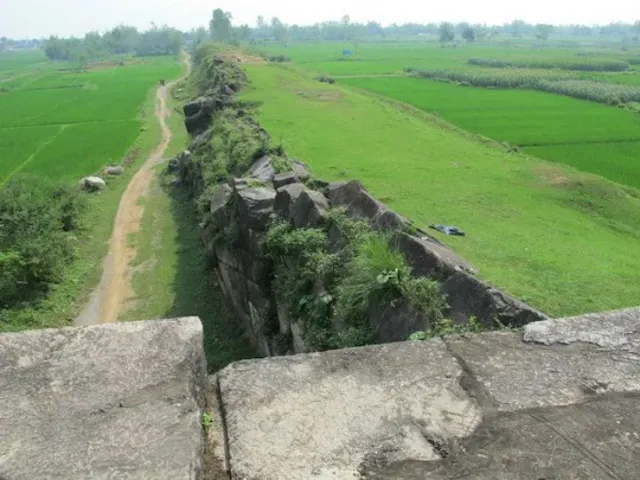 The Citadel of the Hồ Dynasty Photo Gallery