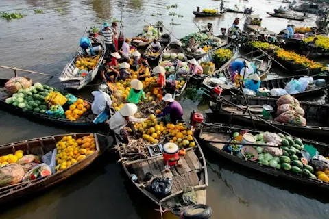 Cai Rang Floating Market