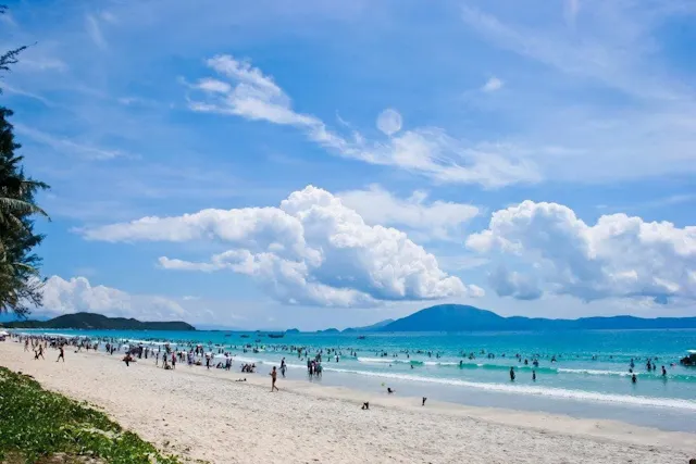 My Khe Beach Photo Gallery