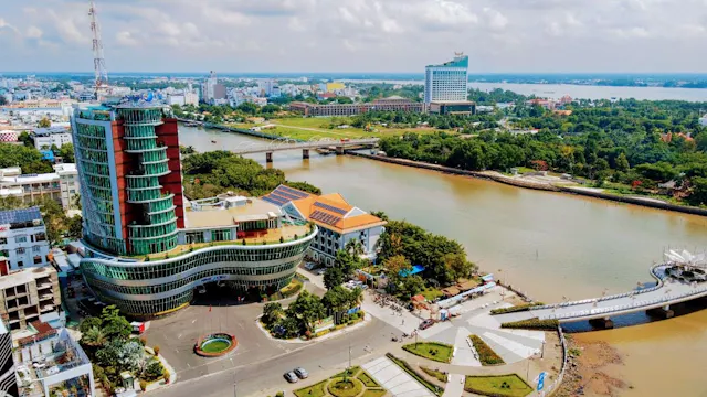 Ninh Kieu Wharf Photo Gallery