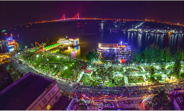 Ninh Kieu Wharf Photo Gallery