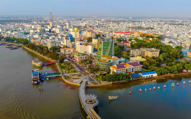 Ninh Kieu Wharf Photo Gallery