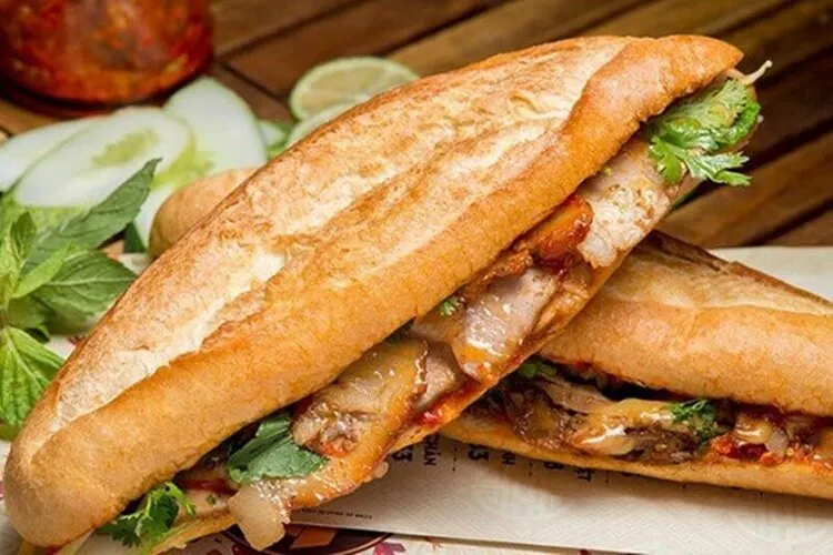 Banh Mi Dan Toc (Da Nang)