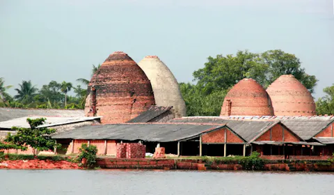 Vinh Long Travel Guide