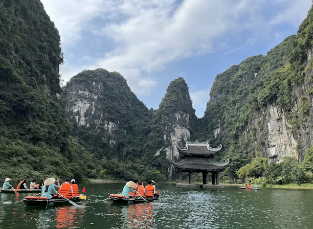 Trang An Scenic Landscape Complex Photo Gallery