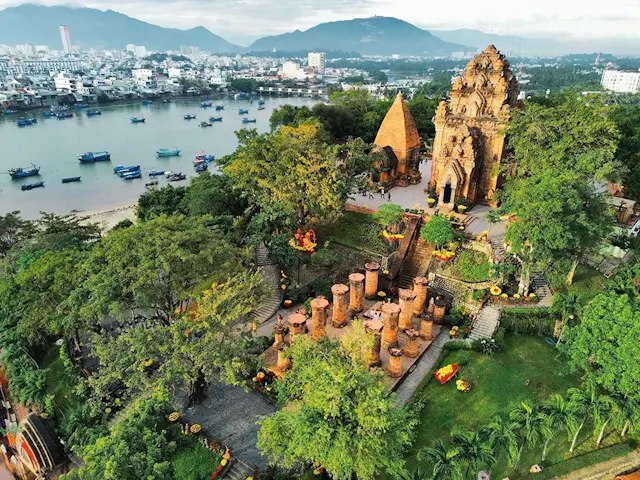 Discover Khanh Hoa – Vietnam’s Tropical Coastal Paradise