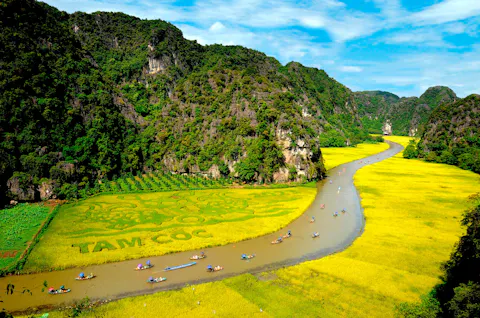 Ninh Binh Travel Guide