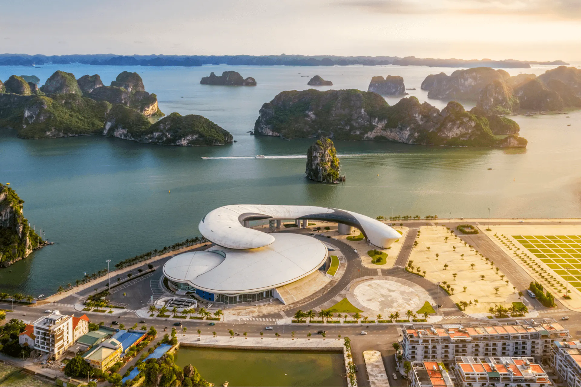 Quang Ninh Travel Guide