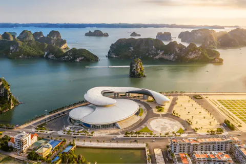 Quang Ninh Travel Guide