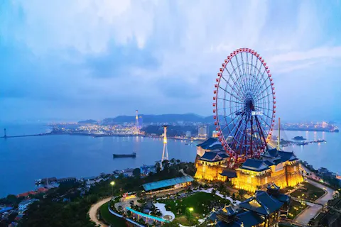 Quang Ninh Travel Guide