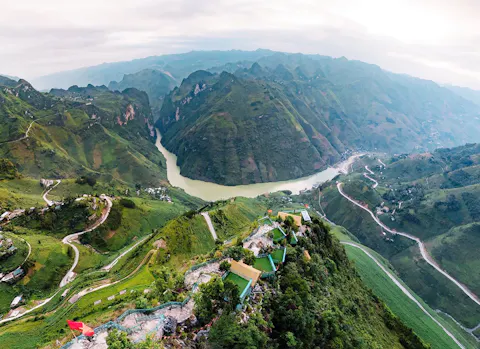 Tuyen Quang Travel Guide