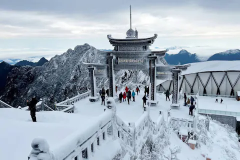Lao Cai Travel Guide
