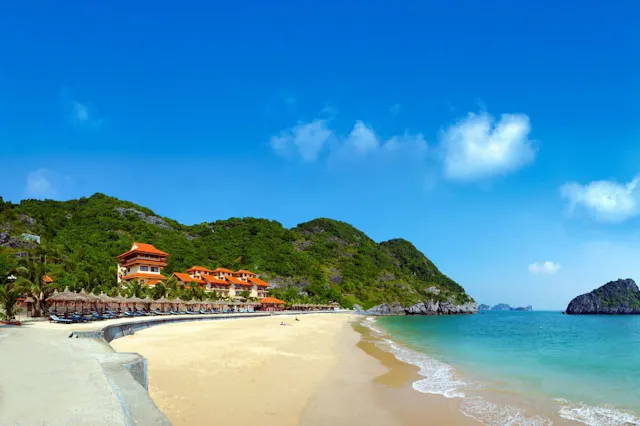 Hai Phong in Frames – Coastal Beauty, Islands & City Life
