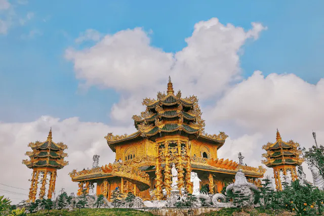 Hung Yen in Frames – Ancient Heritage, Villages & Northern Countryside Charm