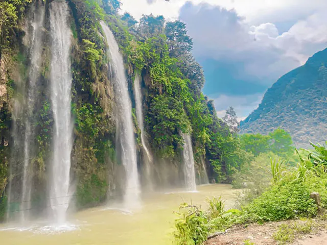 Thai Nguyen in Frames – Tea Hills, Lakes & Cultural Landscapes