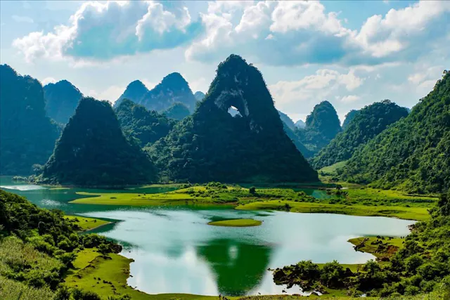 Discover Cao Bang – Vietnam’s Untouched Land of Waterfalls, Caves & Ethnic Heritage