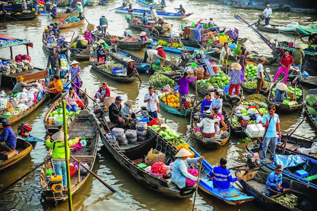 Can Tho in Frames – Mekong River Life, Floating Markets & Local Charm