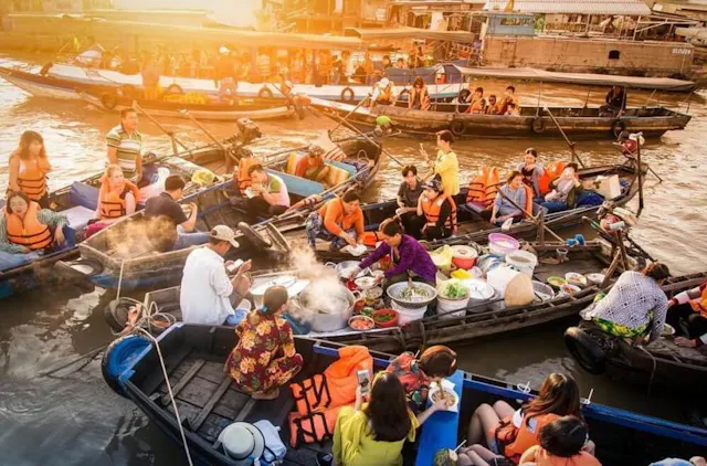 Vinh Long in Frames – River Life, Orchards & Mekong Delta Serenity