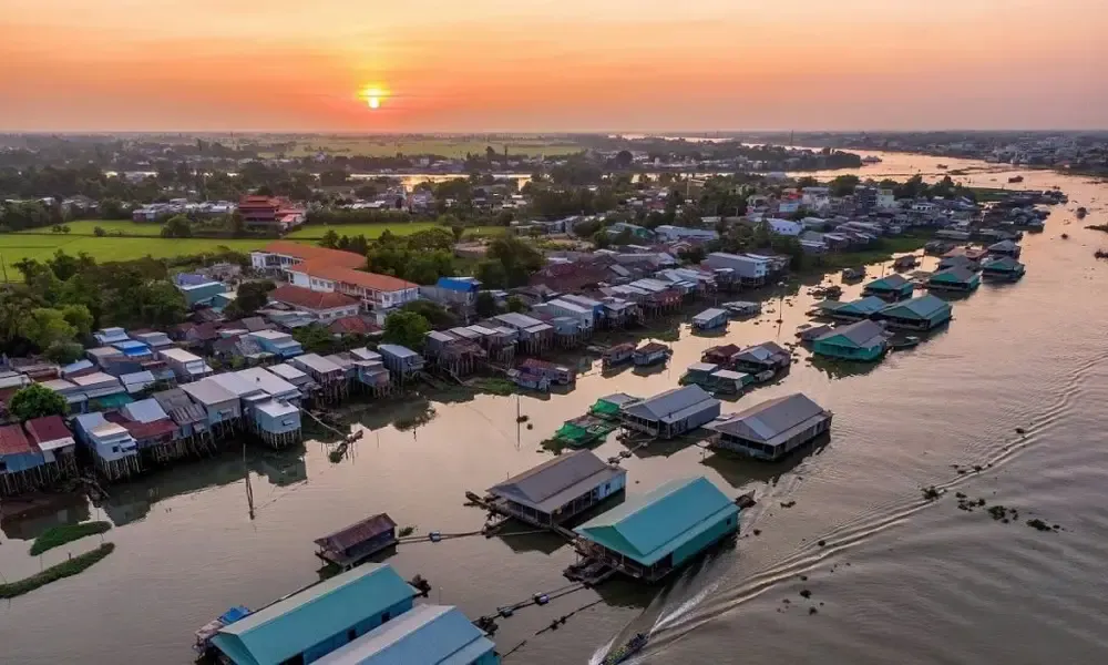 Vinh Long in Frames – River Life, Orchards & Mekong Delta Serenity