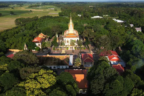 Vinh Long Travel Guide