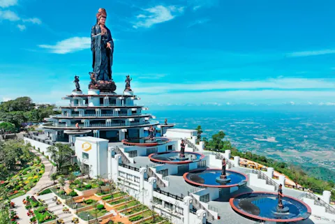 Tay Ninh Travel Guide