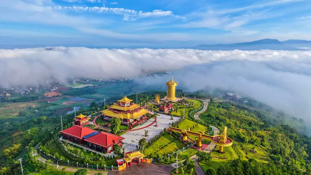 Lam Dong in Frames – Highland Landscapes, Pine Forests & Da Lat Charm