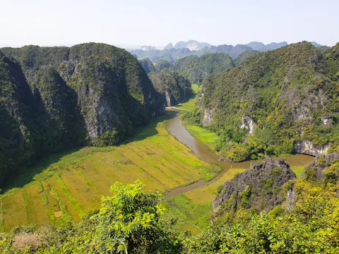 Mua Cave
