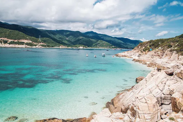 Binh Hung Island in Frames – Crystal Waters, Beaches & Coastal Beauty
