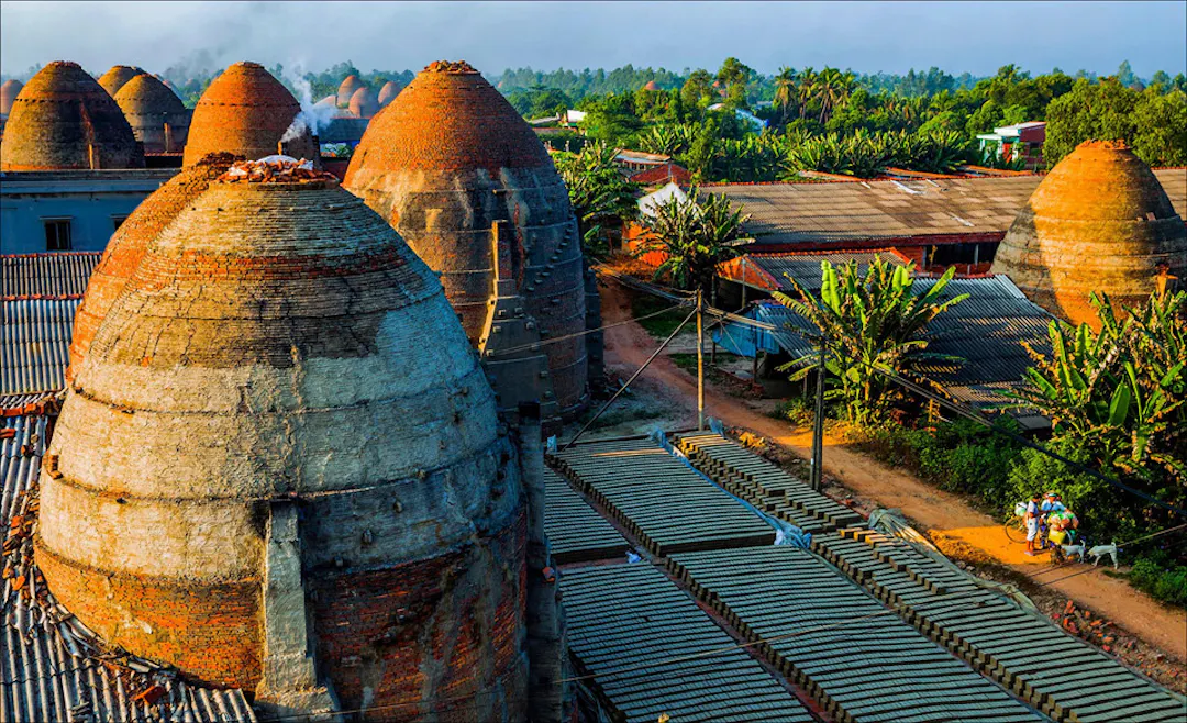 The "Red Kingdom" of Brick Kilns