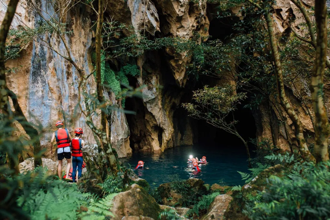 Subterranean Jungles and Karst Valleys – Phong Nha Jungle Trekking