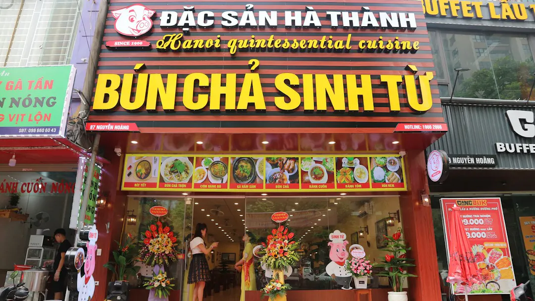Traditional Masters: Where to Find the Best Bun Cha in Hanoi Using Ancient Techniques