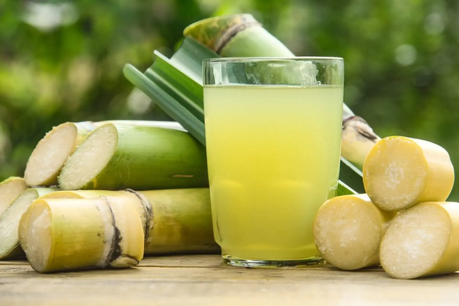 Nước Mía: Vietnam's Fresh Sugarcane Juice
