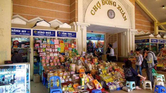 Dong Xuan Market Photo Gallery