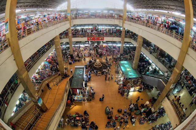 Dong Xuan Market Photo Gallery