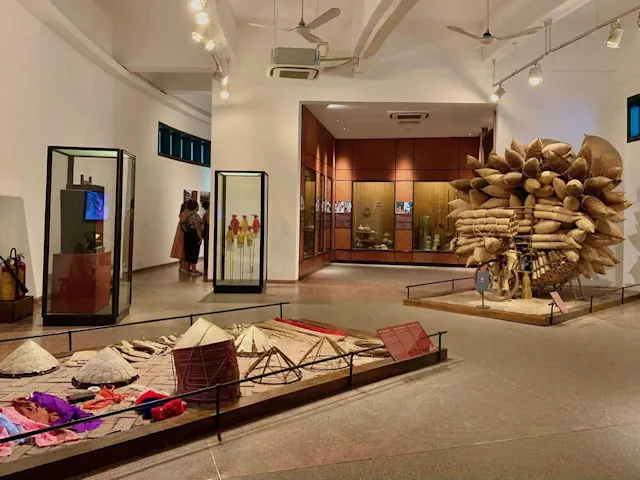 Vietnam Museum of Ethnology in Pictures – Traditions, Architecture & Cultural Heritage
